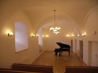 Gallery Item 1