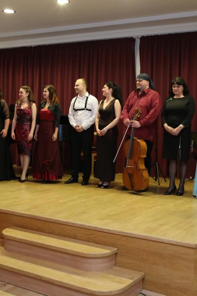 Ho Koncert Byvalych Absolventu 023 Ho Koncert Byvalych Absolventu 023